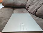 Asus Vivobook i7 15
