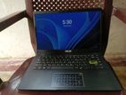 Asus Vivobook Laptop