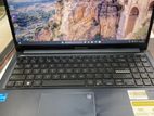 Asus VivoBook Laptop