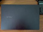Asus Vivobook pro 15 OLED Q533M