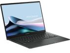 Asus Zenbook Intel Core Ultra 7/16GB Ram/1 Tb Nvme SSD