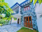 Athurugiraiya Brand New 2 Storied House for Sale