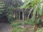 ATHURUGIRIYA : 13.5 PERCHES LAND WITH UNFINISHED HOUSE FOR SALE