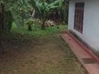 Athurugiriya : 15 Perches Commercial Land for Sale at Moratuwahema