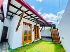 Athurugiriya – 3BR Modern House for Sale