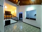 Athurugiriya 4BR (20P) Luxury House for Sale in Oruwala