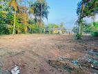 Athurugiriya, Facing Homagama main Road 40 Perches of Land for Rent