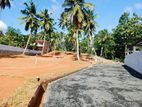 Athurugiriya Land for Sale Near Bus Road