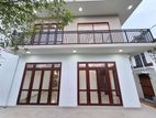 Athurugiriya Prime City Luxury House for Sale