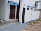 Athurugiriya town brand new luxury house for sale