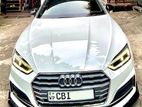 Audi A5 S LINE (1st Owner) 2019