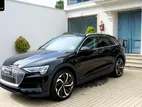 Audi e-tron 2024