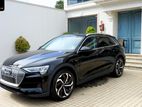 Audi e-tron Q8 2024