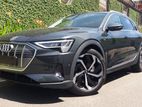 Audi e-tron Q8/FULLY LOADED 2024