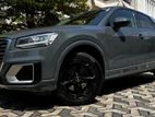 Audi Q2 2018 grey