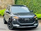 Audi Q3 SUV E-HYBRID 2026