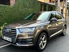 Audi Q7 2017 Model