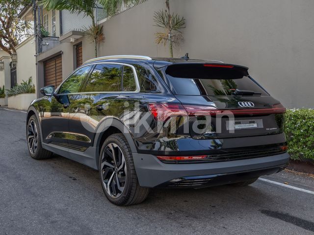 Audi Q8 E Tron 50 2024 photo 3