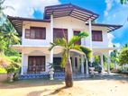 Avissawella – Nittambuwa Main Road මුහුණලා ඇති වටිනා දේපළක් විකිණීමට!