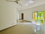 B/new 3 Br Unit for Sale Ariyana Resort Apartment Athurugiriya