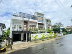 B/new Super Luxury House for Sale Battaramulla Pelawatta