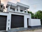 B/New Super Luxury Modern 3-Story House For Sale In Pannipitiya