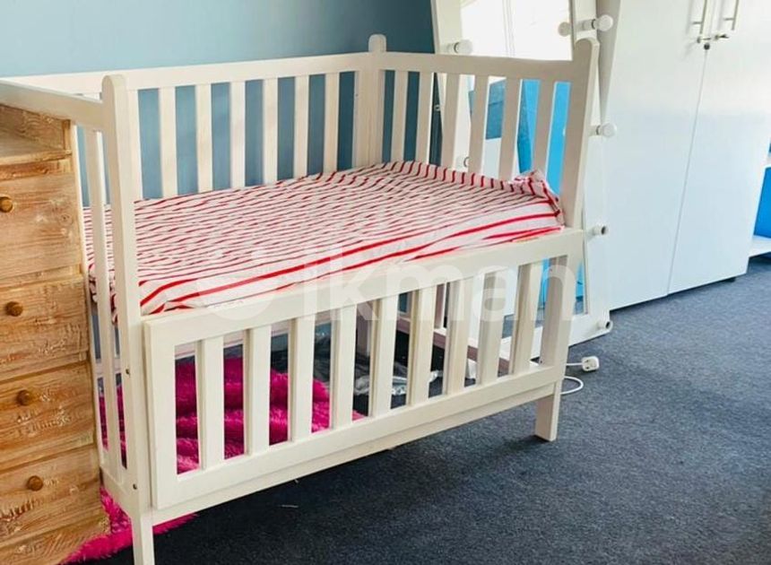 Baby Cot for Sale in Dehiwala ikman
