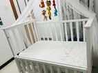 baby cot