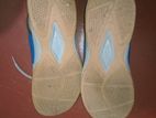 Badminton shoes