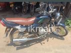 Bajaj 100 2004