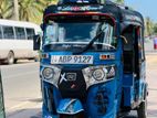 Bajaj RE 2017