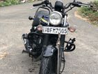 Bajaj Avenger 2018