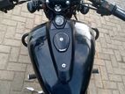 Bajaj Avenger 2018