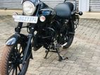 Bajaj Avenger STREET 180 2018