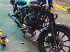 Bajaj Avenger Street 2016