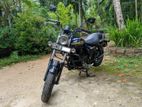 Bajaj Avenger Street 2016