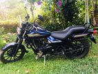 Bajaj Avenger Street 2017