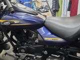 Bajaj Avenger Street 2018