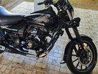 Bajaj Avenger Street 2020