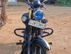 Bajaj Avenger Street 2016