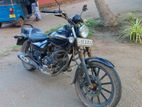 Bajaj Avenger Street 2021
