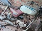 Bajaj Boxer 2004