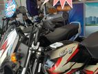 Bajaj CT100 2025