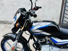 Bajaj CT100 es 2023