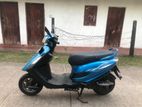 Bajaj Kristal 100 2010