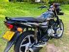 Bajaj Platina 100 2017