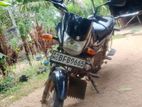 Bajaj Platina 100 2017