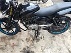 Bajaj Pulsar 150 2013