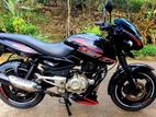 Bajaj Pulsar 150 2015