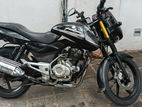 Bajaj Pulsar 150 2015